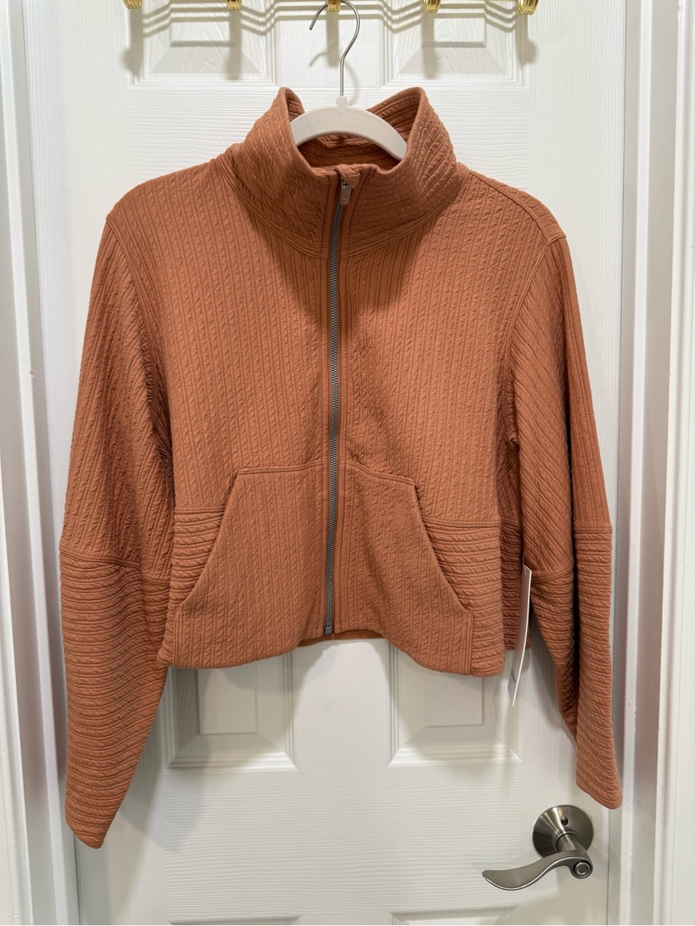 Lululemon NWT Textured Cropped Funnel Neck Stand Neck Zip-Up Jacket XS/S